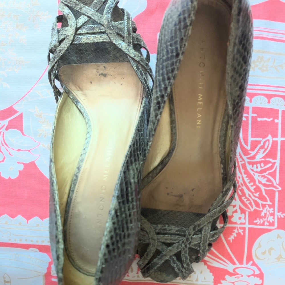 Faux alligator (real leather) wedges - super cute!